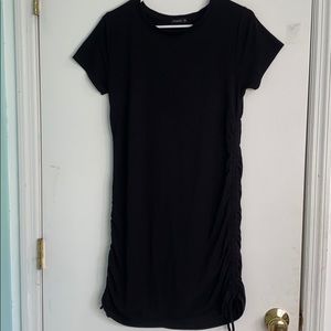 Short sleeve dress with ruched drawstring detail